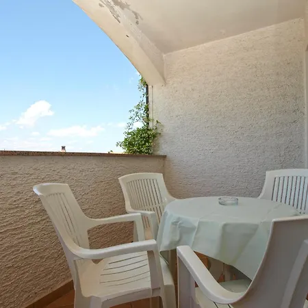 Apartments Sebastian 1842 Fazana Exterior photo