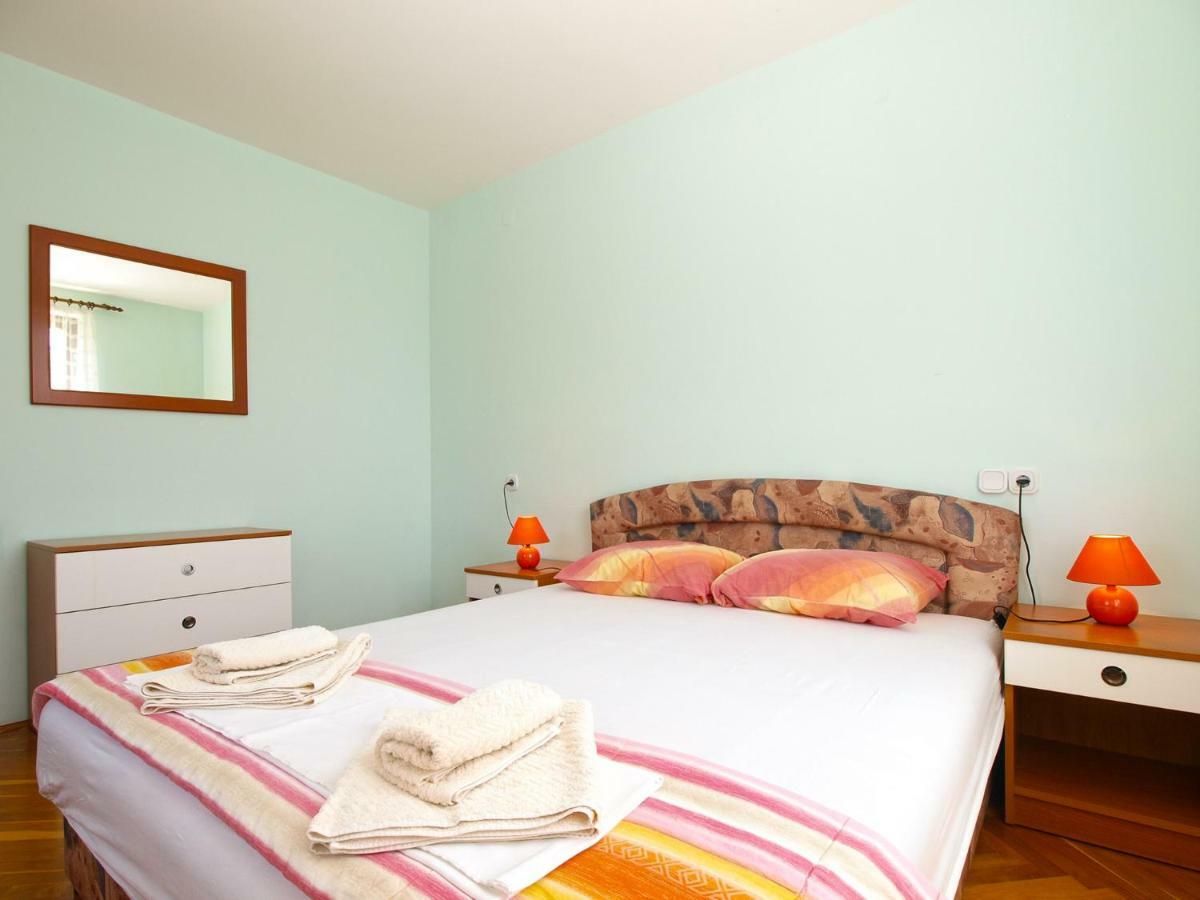 Apartment Sebastian 1842 Fazana